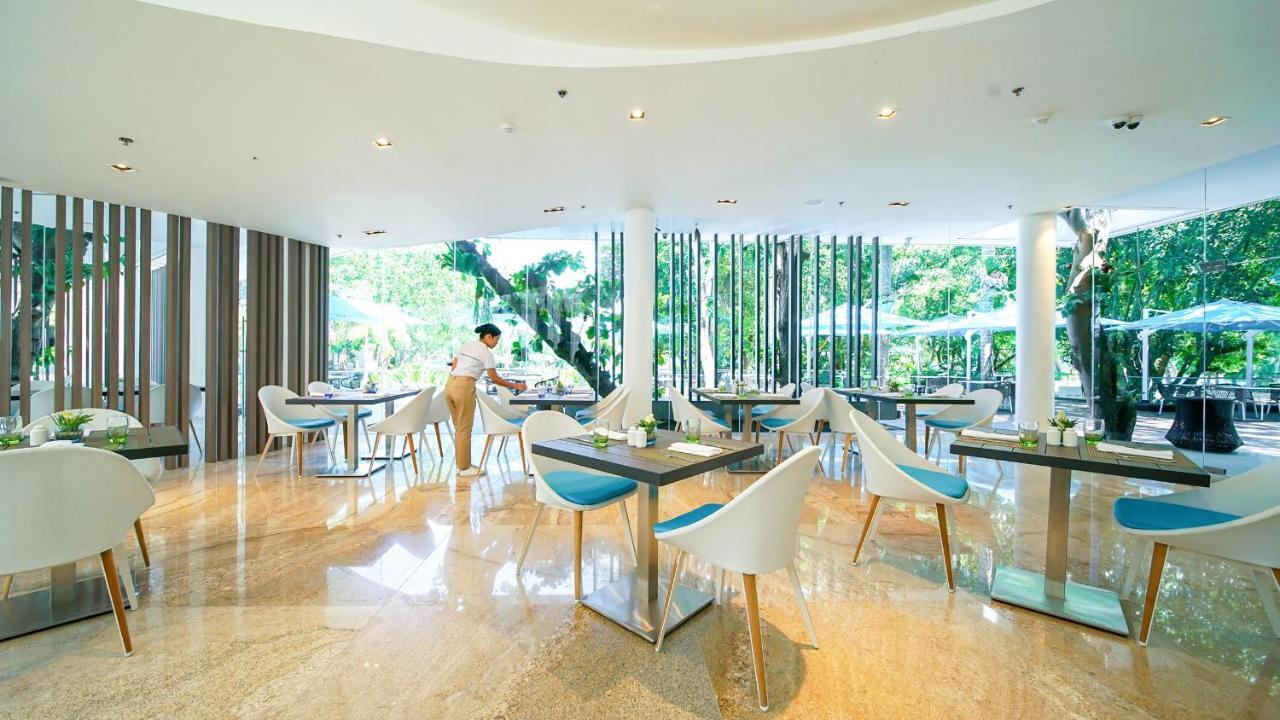 Tambuli Seaside Resort And Spa Lapu-Lapu City Exterior foto